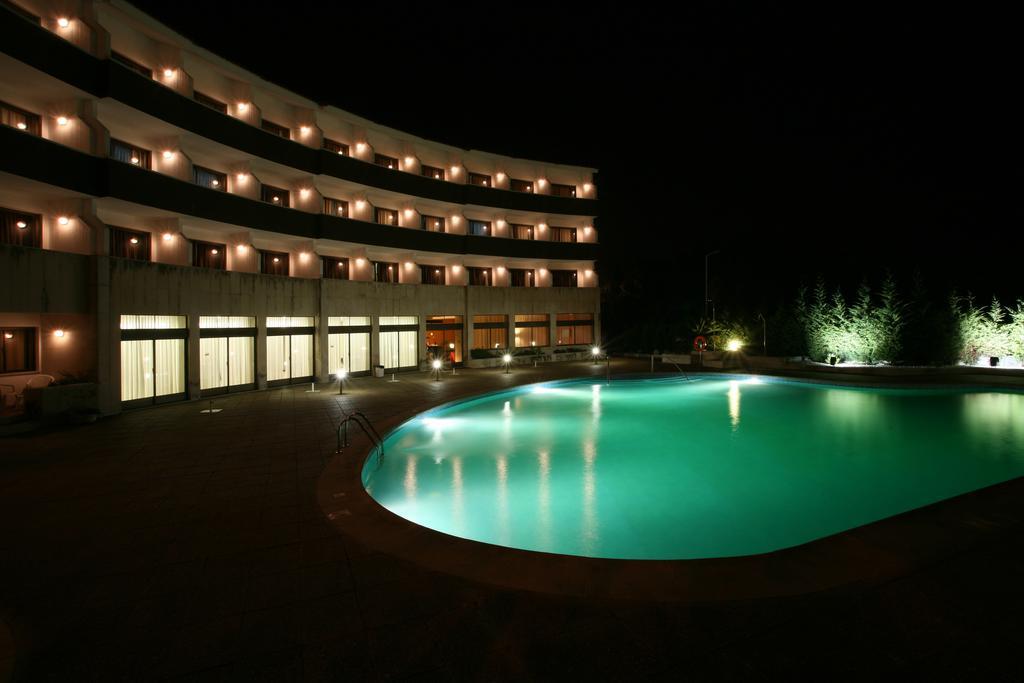 Hotel Meia Lua Ovar Extérieur photo